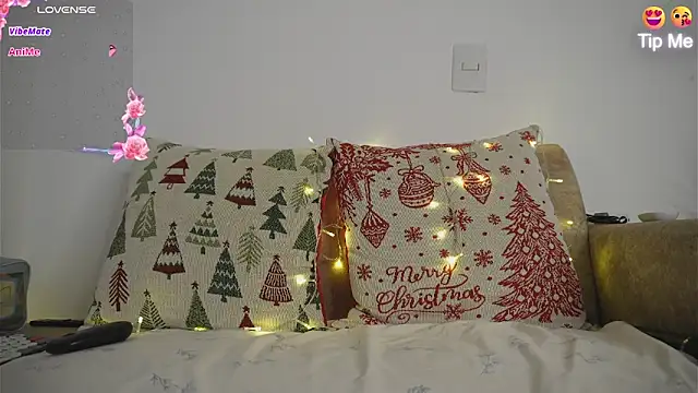 Roxybeautyy online show from 02-01-26, 09:30