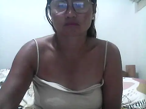 nathalie0045 online show from 06-30-26, 10:22