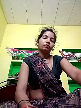 Snapshot of Seema_guptaji chatting on 05-14-26, 08:48 Seema guptaji online show from 05-14-26, 08:48