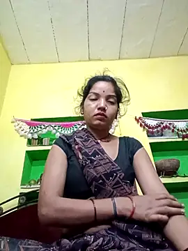 Snapshot of Seema_guptaji chatting on 05-16-26, 10:08 Seema guptaji online show from 05-16-26, 10:08