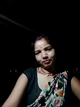 Snapshot of Seema_guptaji chatting on 05-19-26, 10:38 Seema guptaji online show from 05-19-26, 10:38
