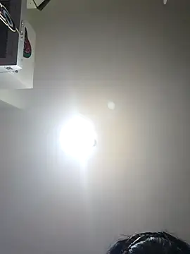 TaraWild online show from 09-19-25, 03:56