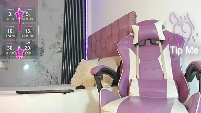 Mia Duarte1 online show from 10-07-25, 07:33