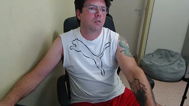 blueandwhite1 online show from 07-28-26, 02:13