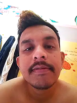 Snapshot of Nihaal17 chatting on 09-30-25, 04:06 Nihaal17 online show from 09-30-25, 04:06