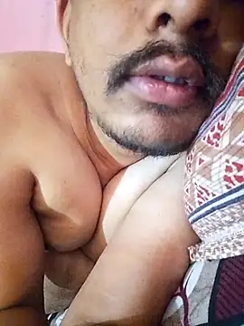 Snapshot of Nihaal17 chatting on 10-11-25, 02:33 Nihaal17 online show from 10-11-25, 02:33