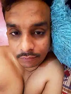 Snapshot of Nihaal17 chatting on 10-15-25, 04:01 Nihaal17 online show from 10-15-25, 04:01