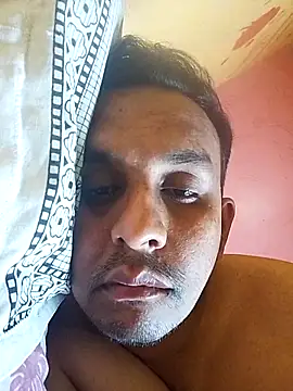 Snapshot of Nihaal17 chatting on 11-20-25, 06:24 Nihaal17 online show from 11-20-25, 06:24