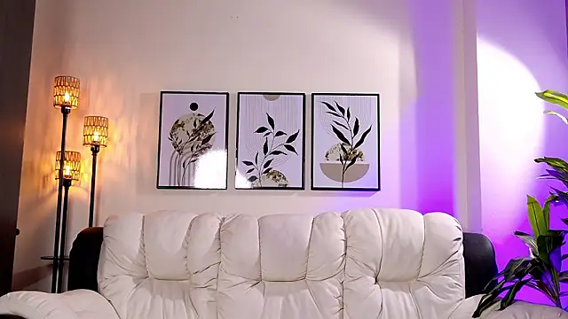 Violeta Foxz online show from 03-06-26, 07:54