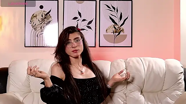 Violeta Foxz online show from 04-16-26, 07:14