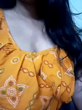 Snapshot of Hot-Jasmin chatting on 02-21-26, 01:39 Hot-Jasmin online show from 02-21-26, 01:39