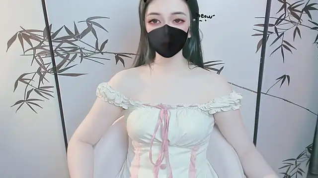 Snapshot of Sparkly_Candy chatting on 01-07-26, 02:03 Sparkly Candy online show from 01-07-26, 02:03