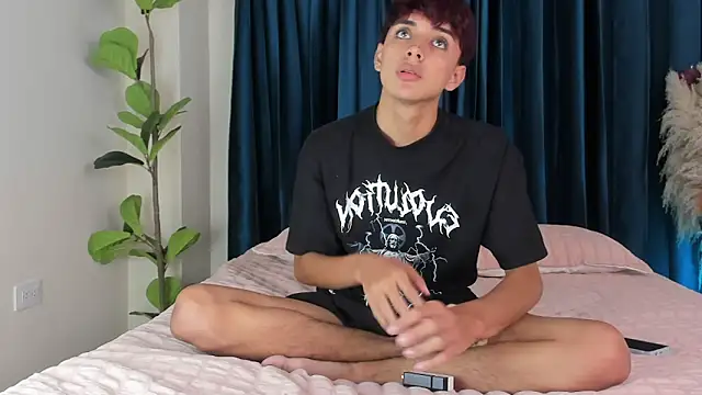 Snapshot of Jack_Noir chatting on 09-30-25, 01:38 Jack Noir online show from 09-30-25, 01:38