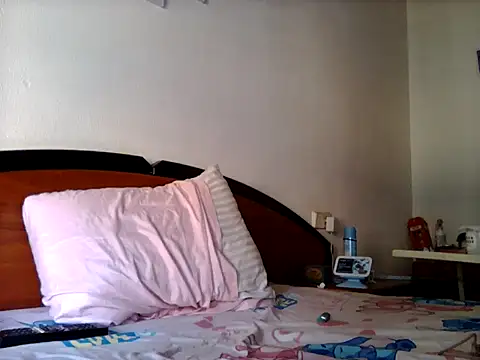 BarbiieeMiauh online show from 09-11-25, 01:00