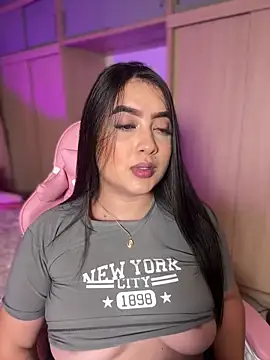 Emiily Moore1 online show from 02-18-26, 11:01