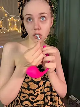 PollyVinice online show from 07-01-26, 06:51