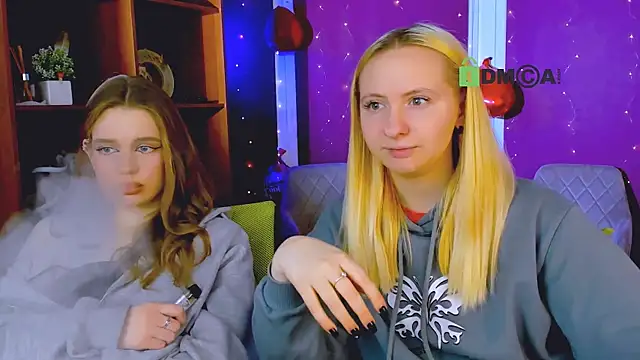 mila glow1 online show from 02-19-26, 07:54