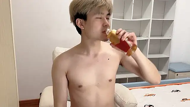 xiaoyang5200 online show from 03-28-26, 10:37