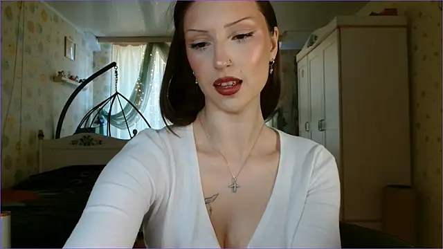 RuxaShade online show from 02-11-26, 10:42