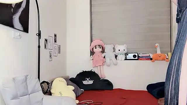 MaiLiiil online show from 02-03-26, 02:44