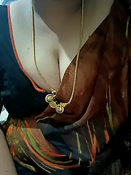 Geetha227 online show from 04-15-26, 11:49