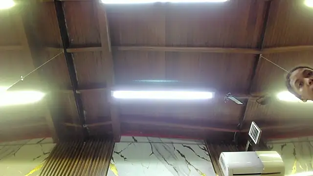 Snapshot of VictoriaDuart chatting on 02-27-26, 08:20 VictoriaDuart online show from 02-27-26, 08:20