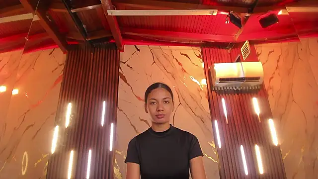 Snapshot of VictoriaDuart chatting on 03-06-26, 08:27 VictoriaDuart online show from 03-06-26, 08:27