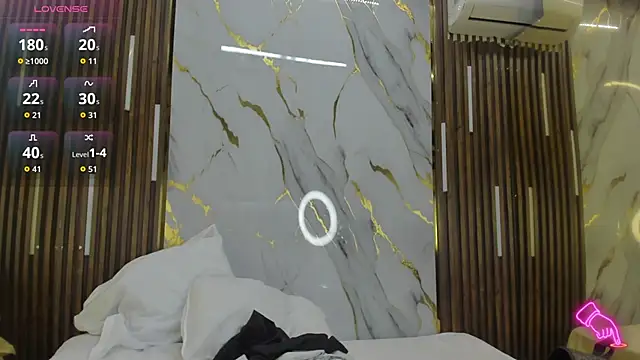 Snapshot of VictoriaDuart chatting on 04-06-26, 08:21 VictoriaDuart online show from 04-06-26, 08:21