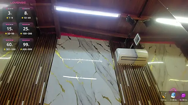 Snapshot of VictoriaDuart chatting on 04-12-26, 08:36 VictoriaDuart online show from 04-12-26, 08:36