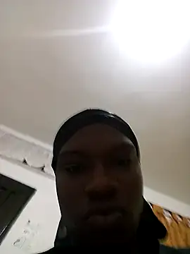 Snapshot of MackMacKenzie chatting on 03-01-26, 12:40 MackMacKenzie online show from 03-01-26, 12:40