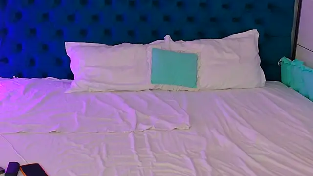 LexieRosse online show from 04-10-26, 07:57