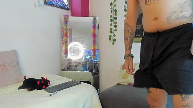 rosse dredd online show from 09-30-25, 03:39