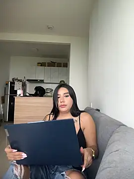 Sophie Dreamss online show from 04-16-26, 09:39