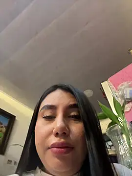 Snapshot of Sophie_Dreamss chatting on 06-29-26, 10:21 Sophie Dreamss online show from 06-29-26, 10:21