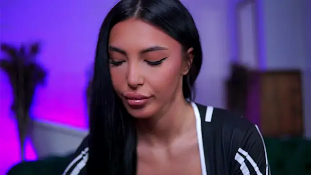 AishaaDevoe online show from 01-11-26, 09:09