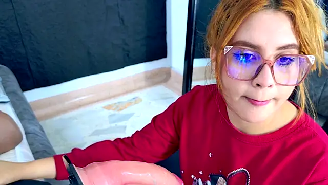 LizzyOlsen online show from 04-24-26, 04:48