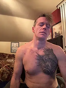 Snapshot of DILFiGuess11 chatting on 03-05-26, 08:43 DILFiGuess11 online show from 03-05-26, 08:43