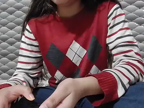 Snapshot of Jashika_sharma chatting on 02-07-26, 08:29 Jashika sharma online show from 02-07-26, 08:29