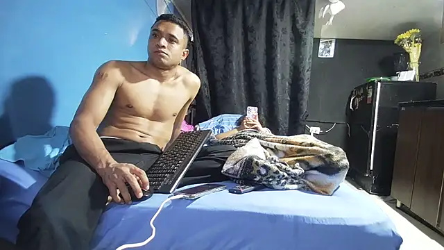 JoshuaMiller online show from 11-19-25, 01:27