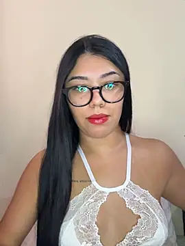 Snapshot of Alexa69xx chatting on 04-21-26, 04:45 Alexa69xx online show from 04-21-26, 04:45