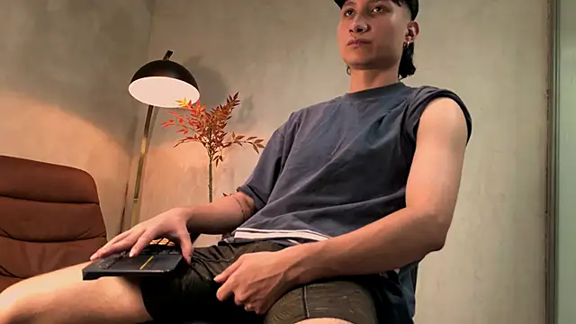 enzo steel online show from 11-23-25, 08:19