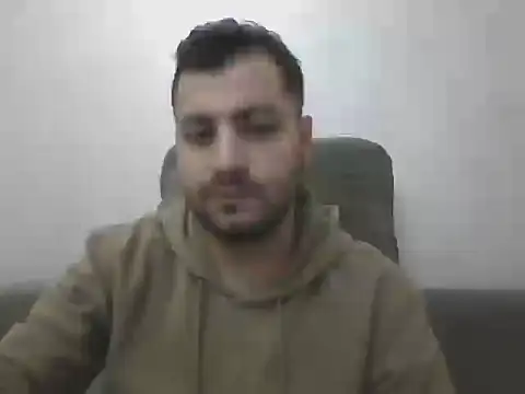 Snapshot of modelboy01 chatting on 10-13-25, 01:44 modelboy01 online show from 10-13-25, 01:44