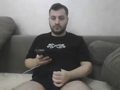 Snapshot of modelboy01 chatting on 10-14-25, 09:04 modelboy01 online show from 10-14-25, 09:04