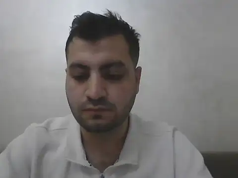 Snapshot of modelboy01 chatting on 10-21-25, 05:13 modelboy01 online show from 10-21-25, 05:13