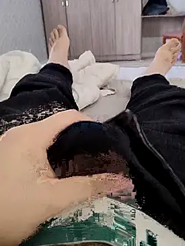 Snapshot of modelboy01 chatting on 01-06-26, 07:23 modelboy01 online show from 01-06-26, 07:23