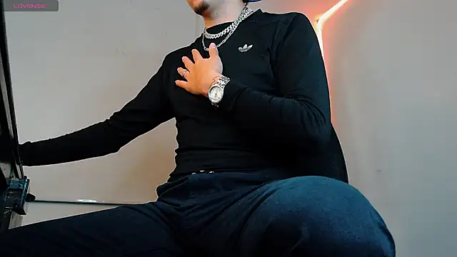 Snapshot of liamty_luxor chatting on 02-07-26, 06:28 liamty luxor online show from 02-07-26, 06:28