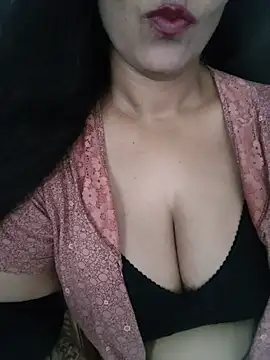 Deepa Sharma143 online show from 05-15-26, 02:07
