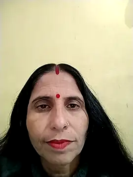 Snapshot of Hot_liya54 chatting on 12-21-25, 07:59 Hot liya54 online show from 12-21-25, 07:59