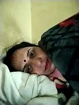 Snapshot of Hot_liya54 chatting on 02-05-26, 12:37 Hot liya54 online show from 02-05-26, 12:37