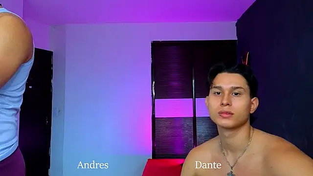 Snapshot of TeddyBear_07 chatting on 04-15-26, 12:56 TeddyBear 07 online show from 04-15-26, 12:56